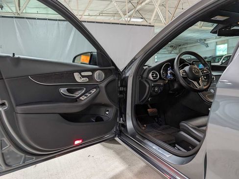 Used 2019 Mercedes-Benz C 300 Sedan image 19