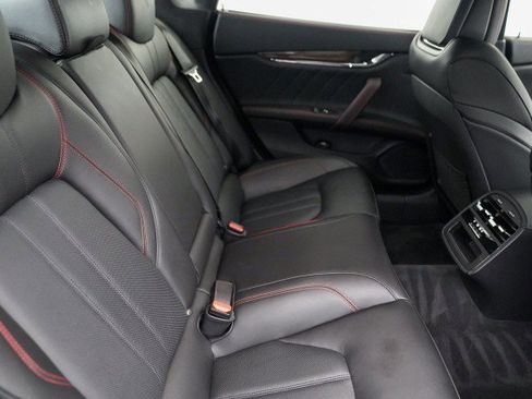 Used 2020 Maserati Quattroporte GTS GranSport image 25