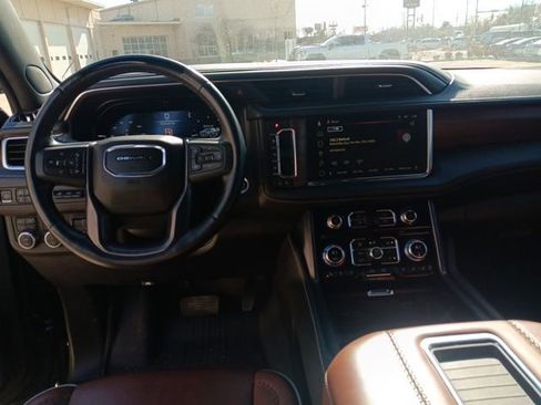 Used 2023 GMC Yukon Denali Ultimate image 28