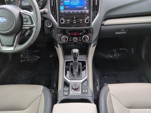 Used 2023 Subaru Forester Limited AWD/4WD image 18