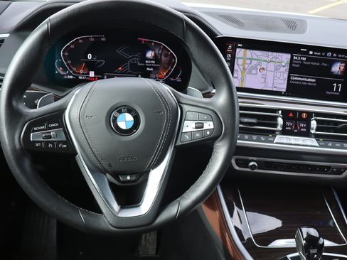 Used 2023 BMW X5 xDrive40i w/ Premium Package AWD/4WD image 12