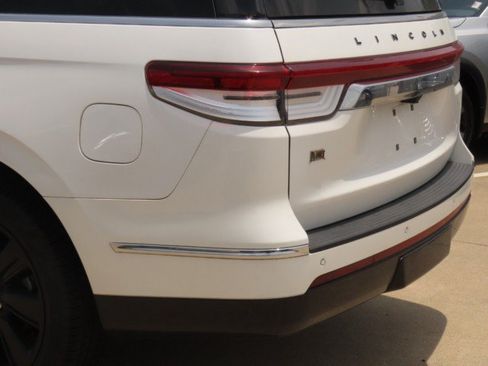 Used 2023 Lincoln Navigator Black Label AWD/4WD image 14