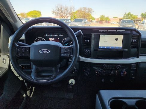 Used 2023 Ford F250 XL w/ 360-Degree Camera Package AWD/4WD image 6