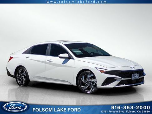 Used 2024 Hyundai Elantra Limited FWD image 1