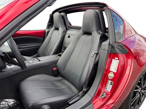 Used 2025 MAZDA MX-5 Miata RF Grand Touring image 12