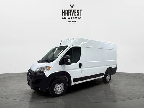 Used 2025 RAM ProMaster 2500 w/ Convenience Group FWD image 1