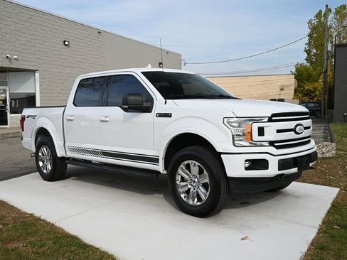Used 2020 Ford F150 XLT w/ Equipment Group 301A Mid image 3