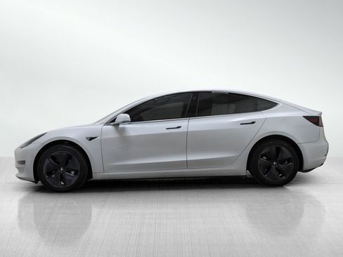 Used 2020 Tesla Model 3 Long Range image 3