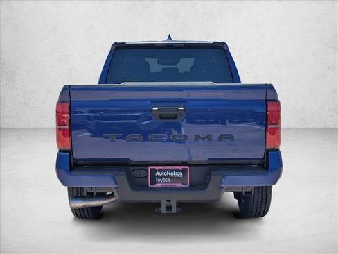 Certified 2025 Toyota Tacoma SR5 image 9