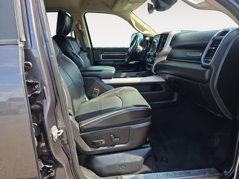 Used 2019 RAM 2500 Laramie AWD/4WD image 10