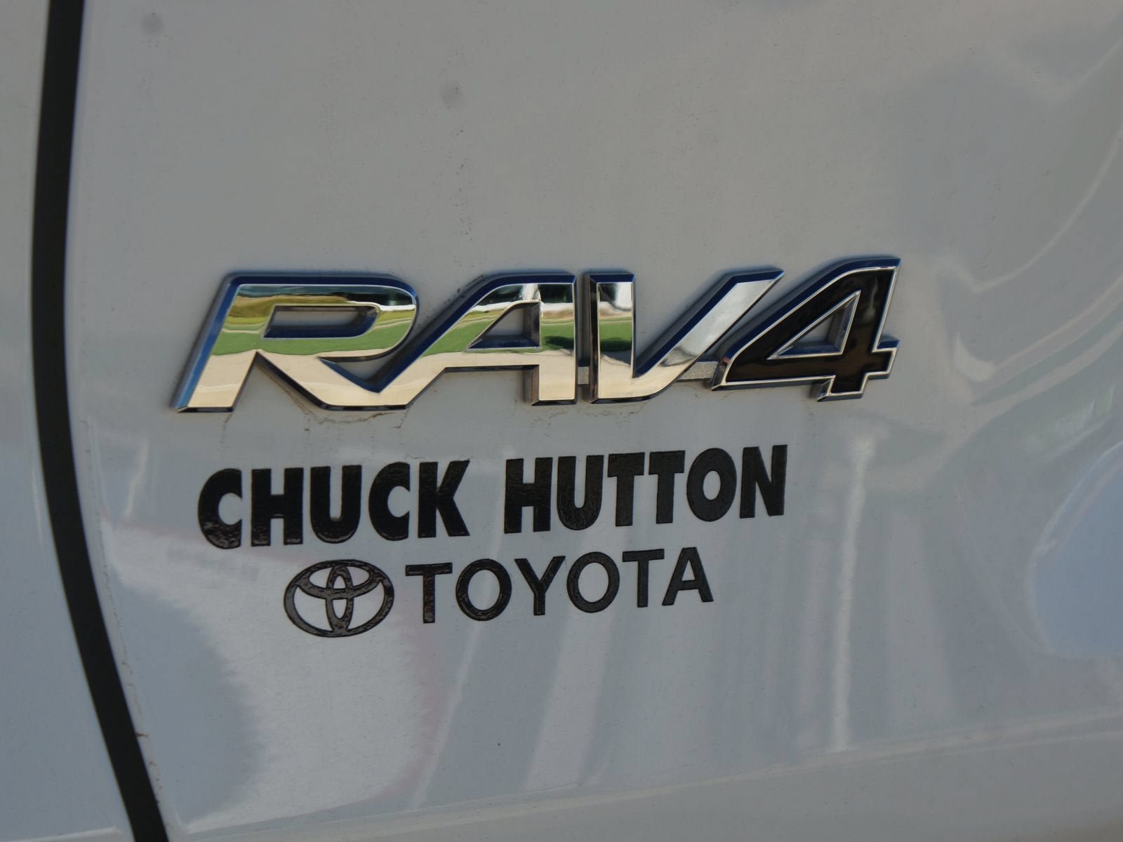 Used 2025 Toyota RAV4 LE AWD/4WD image 17