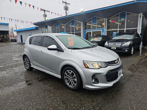Used 2017 Chevrolet Sonic LT image 1