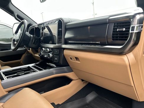 Used 2024 Ford F250 Lariat w/ Lariat Ultimate Package image 15