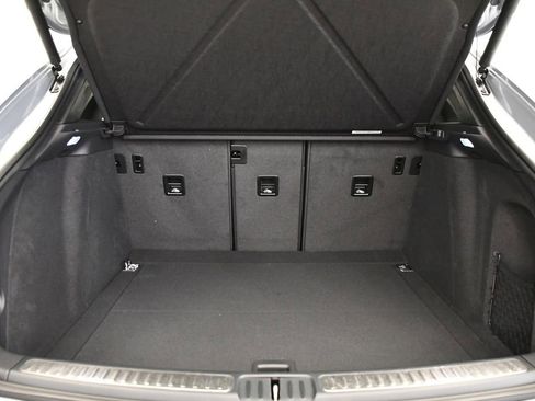 Certified 2026 Porsche Macan AWD/4WD image 56