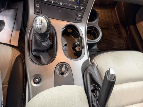 Used 2007 Chevrolet Corvette Convertible w/ Preferred Equipment Group image 16