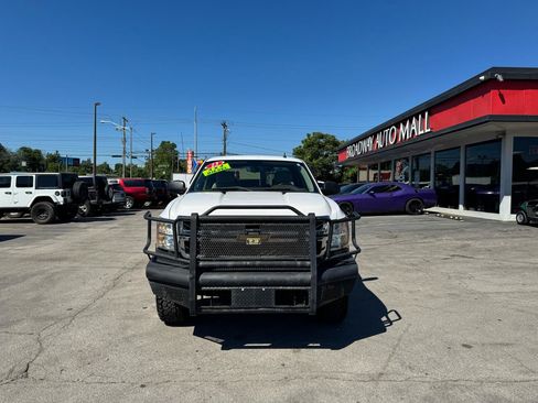 Used 2013 Chevrolet Silverado 2500 LT AWD/4WD image 8