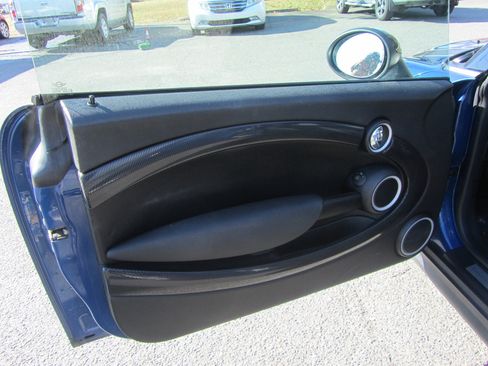 Used 2013 MINI Cooper S image 18