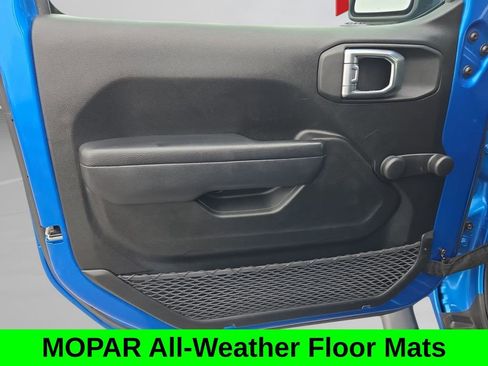 Certified 2022 Jeep Wrangler Willys image 12