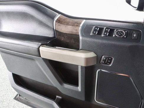 Used 2022 Ford F250 Lariat w/ Lariat Ultimate Package image 23