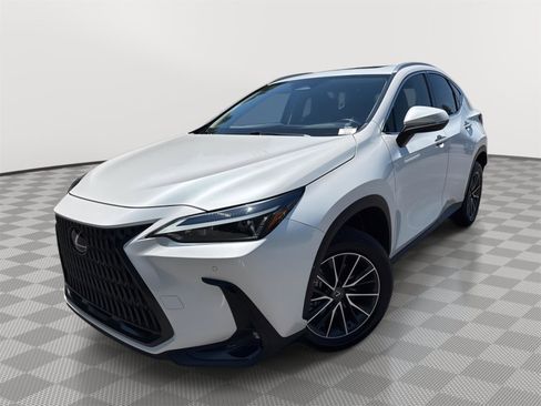 Used 2025 Lexus NX 250 FWD w/ Cold Area Package image 2
