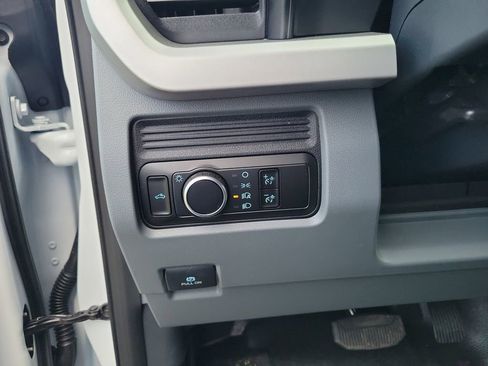 New 2026 Ford F350 XL AWD/4WD image 10