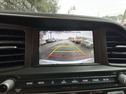 Used 2020 Hyundai Elantra SEL w/ Cargo Package (C1) image 18