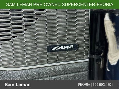 Used 2024 Jeep Grand Cherokee Limited image 19