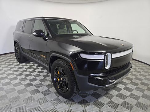 Used 2023 Rivian R1S Adventure AWD/4WD image 7