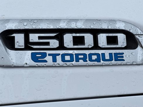 New 2026 RAM 1500 4x4 Crew Cab image 24