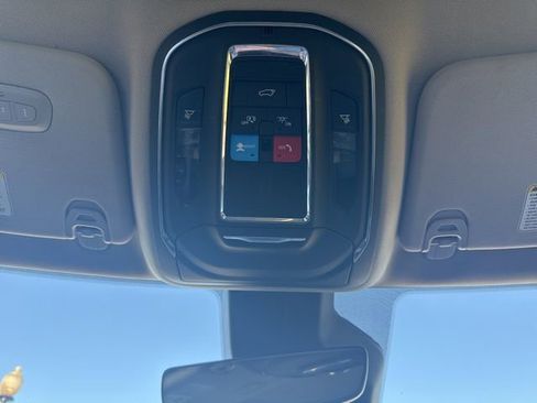 Used 2024 Jeep Wagoneer Series II w/ Flexible Seating Group image 27