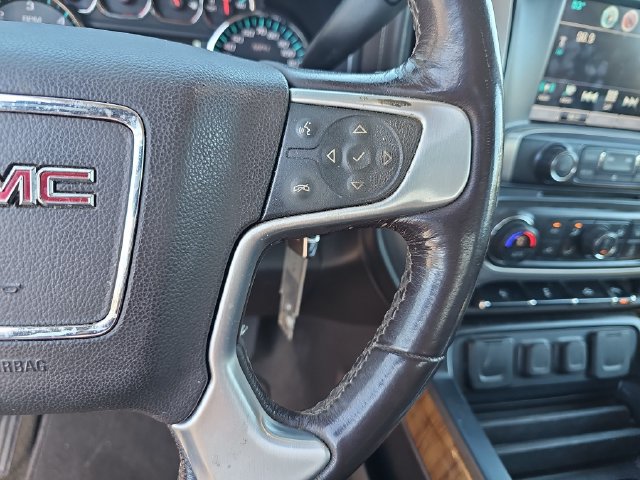Used 2018 GMC Sierra 1500 SLT w/ SLT Preferred Package AWD/4WD image 14