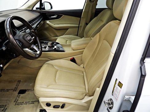 Used 2019 Audi Q7 3.0T Prestige image 8