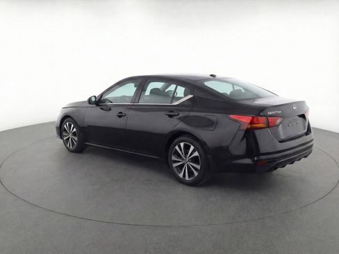 Used 2023 Nissan Sentra SV FWD image 6