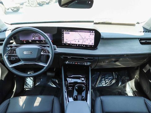 New 2026 Audi Q3 quattro 2.0T AWD/4WD image 16