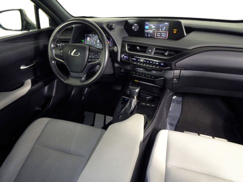 Used 2020 Lexus UX 250h w/ Premium Package image 40