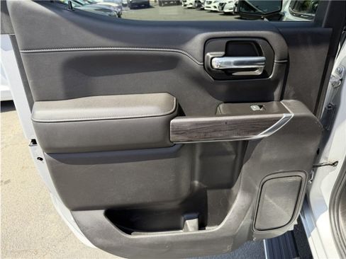 Used 2019 Chevrolet Silverado 1500 LTZ w/ LTZ Premium Package RWD image 21
