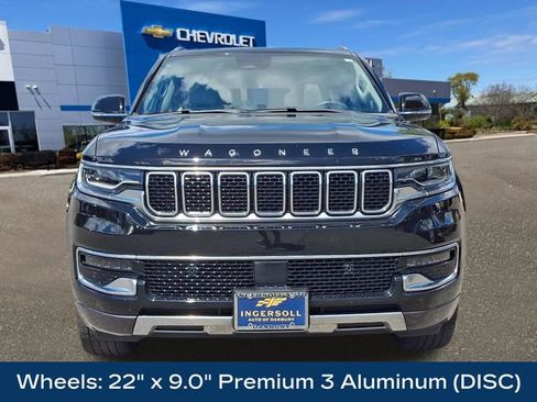 Used 2022 Jeep Wagoneer Series III w/ Premium Group I AWD/4WD image 23