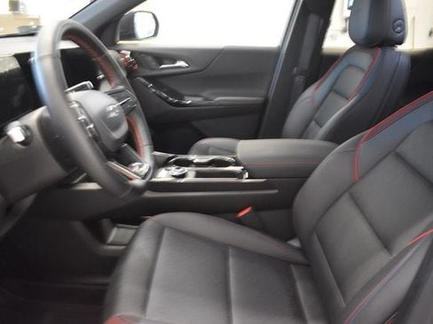 Used 2026 Chevrolet Equinox RS w/ LPO, Floor Liner Package AWD/4WD image 21
