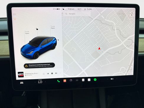 Used 2021 Tesla Model Y Long Range AWD/4WD image 23