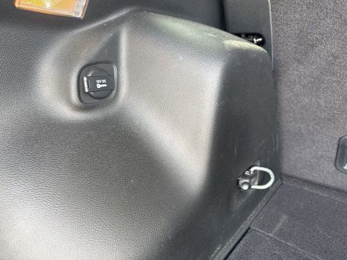 Used 2022 Jeep Cherokee Latitude image 12