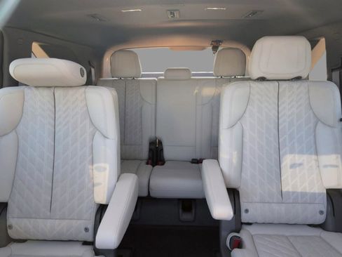 New 2026 Cadillac Escalade IQ Luxury 1 w/ LPO, Floor Liner Package image 23