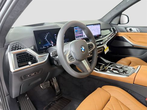 New 2026 BMW X5 xDrive40i w/ M Sport Package image 9