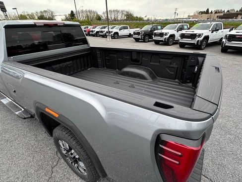 New 2026 GMC Sierra 3500 Denali w/ Denali Reserve Package AWD/4WD image 40