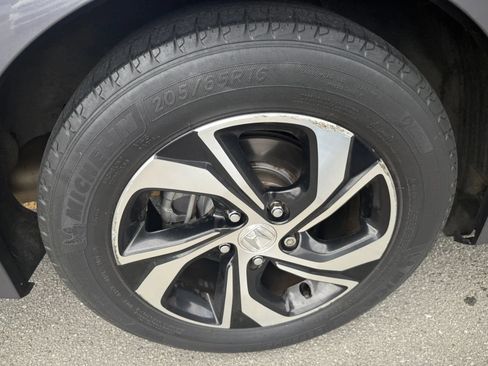 Used 2016 Honda Accord LX image 34
