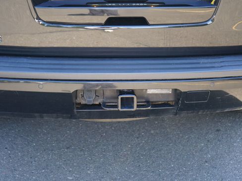 Used 2018 Chevrolet Tahoe LS AWD/4WD image 10