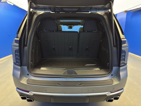 New 2026 Chevrolet Tahoe High Country w/ Sun And Tow Package AWD/4WD image 31