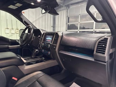 Used 2018 Ford F150 Raptor w/ Equipment Group 802A Luxury AWD/4WD image 27