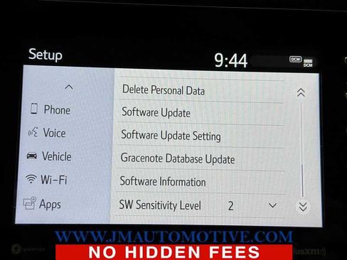 Used 2023 Toyota Camry SE image 29
