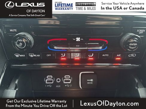 Used 2023 Jeep Grand Cherokee L Laredo image 24