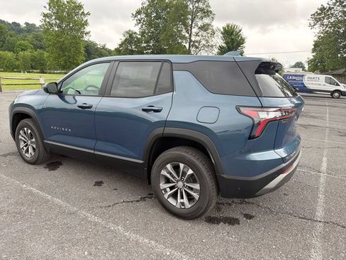 New 2026 Chevrolet Equinox LT w/ Convenience Package II AWD/4WD image 3